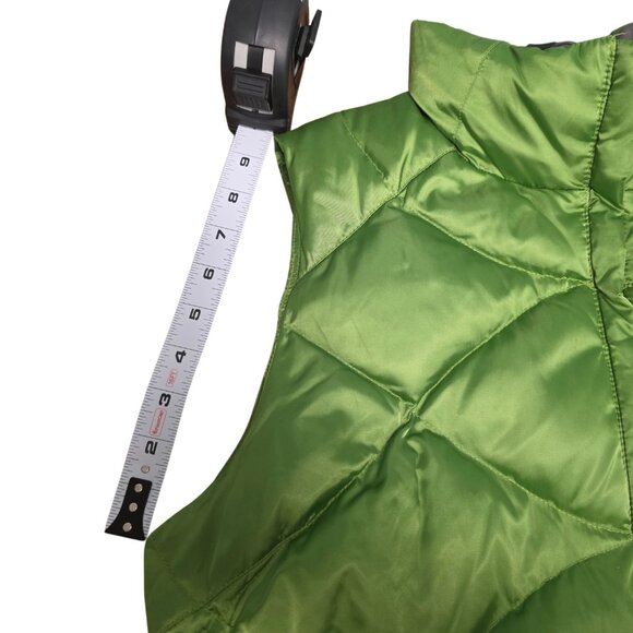 The North Face Women’s 700 Fill Down Vest Green Size Large Hiking Warm Bright - Picture 11 of 13